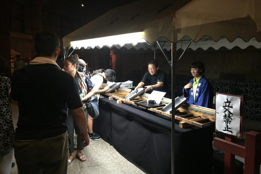 ESD活動日誌 東大寺万灯供養会ボランティア